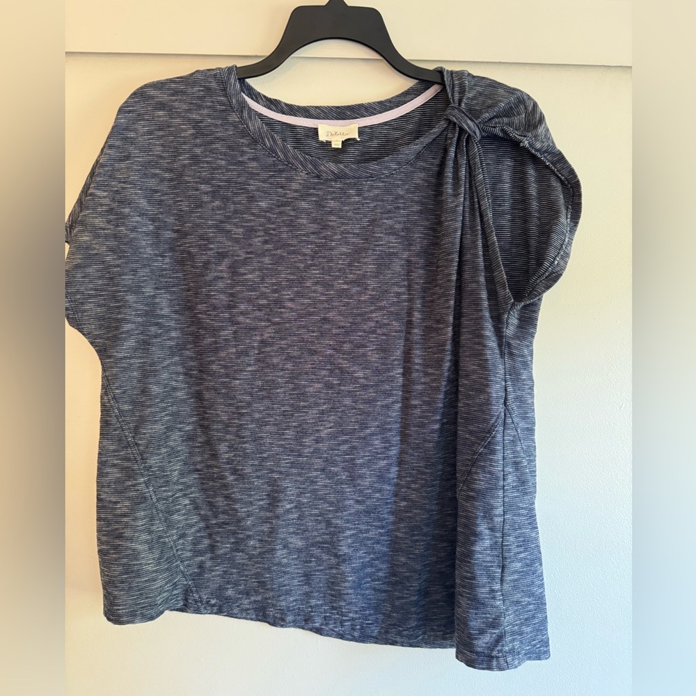 Deletta Striped Top